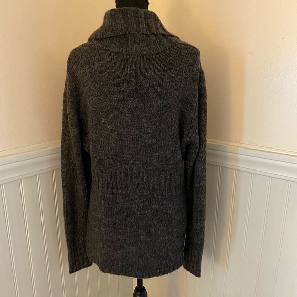 Gray Cardigan - Picture 4 of 8